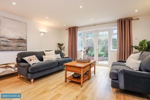 Sitting Room- click for photo gallery